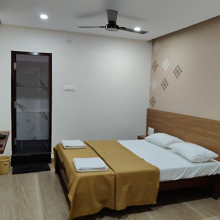Hotel Nandan Residency Mysore Esterno foto