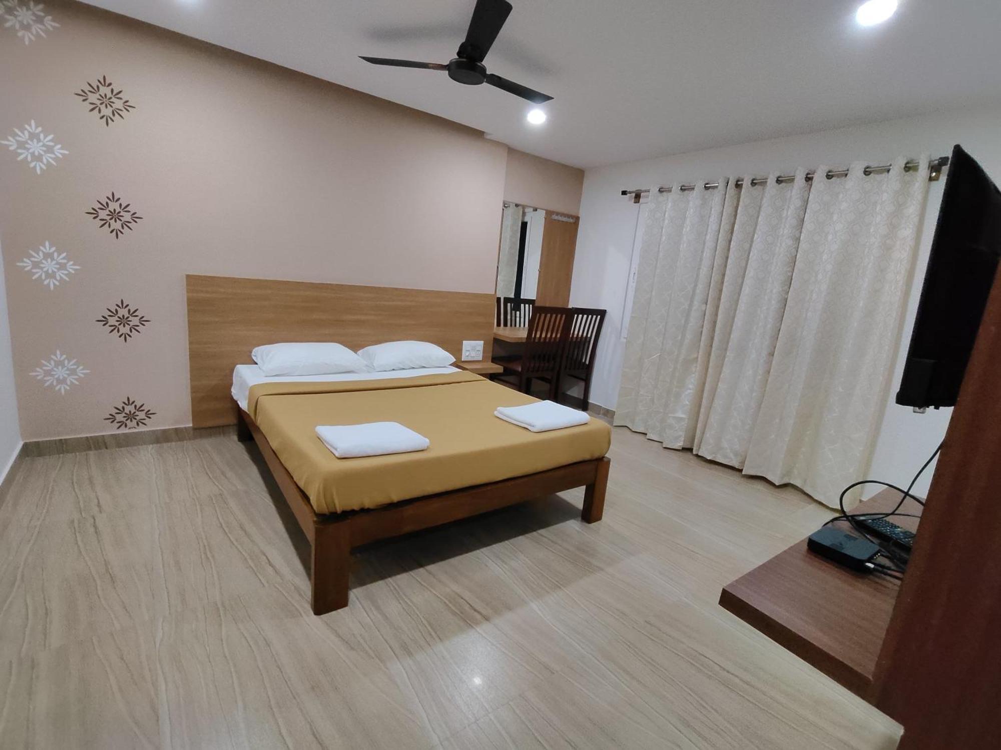Hotel Nandan Residency Mysore Esterno foto